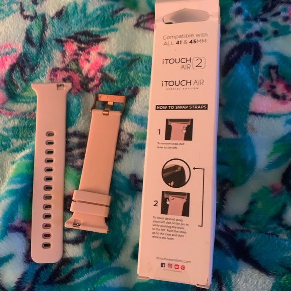 Those who are wearing an iTouch 2 I have a brand new watch band ready for wear! - Picture 2 of 4